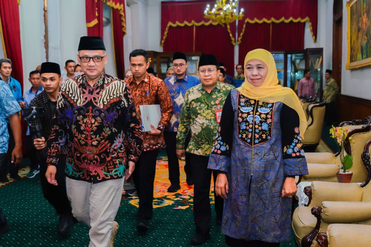 Khofifah Terima Menteri Haji dan Umroh RI: Kuota Jemaah Haji Jatim Ditambah?