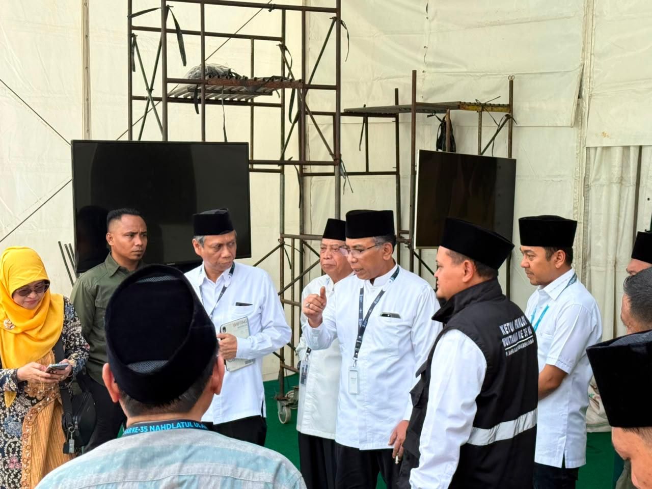 Pantau Kesiapan Muktamar, Gus Yahya Awali Sowan Ndalem Kasepuhan dan Tekankan Kedisiplinan Persidangan