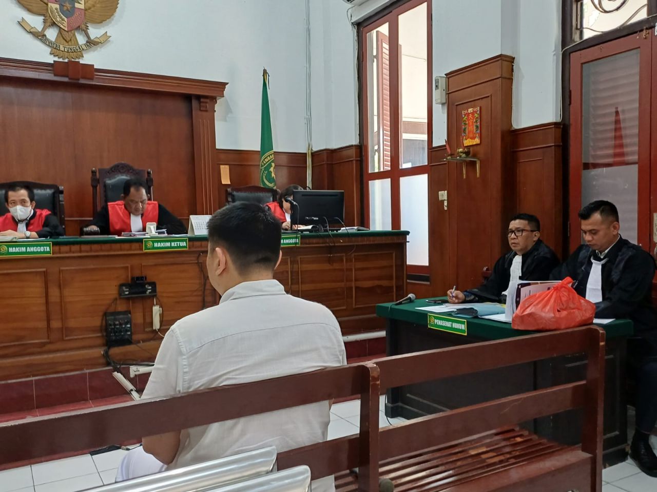 Duka Kehilangan Ayah, Santoso Utomo Tetap Jalani Pemeriksaan sebagai Terdakwa